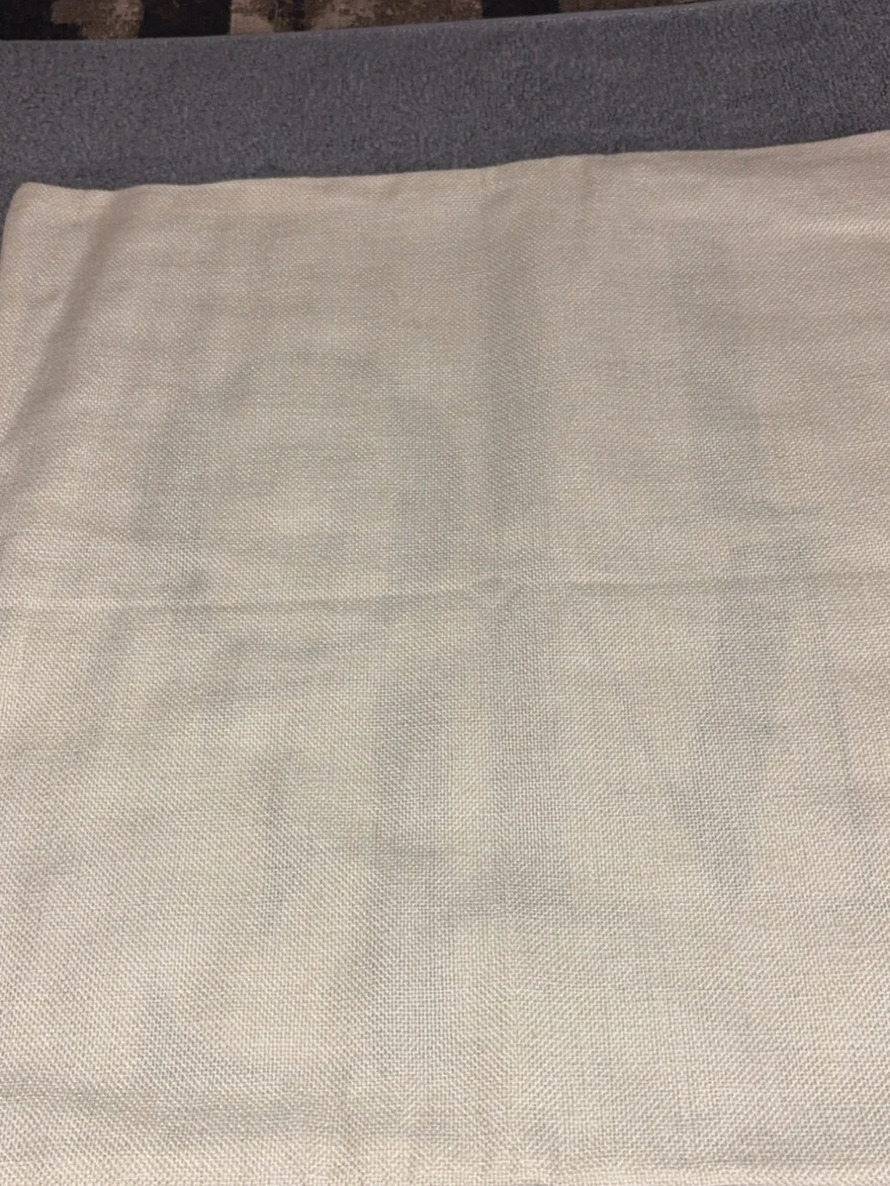 None neutral cream